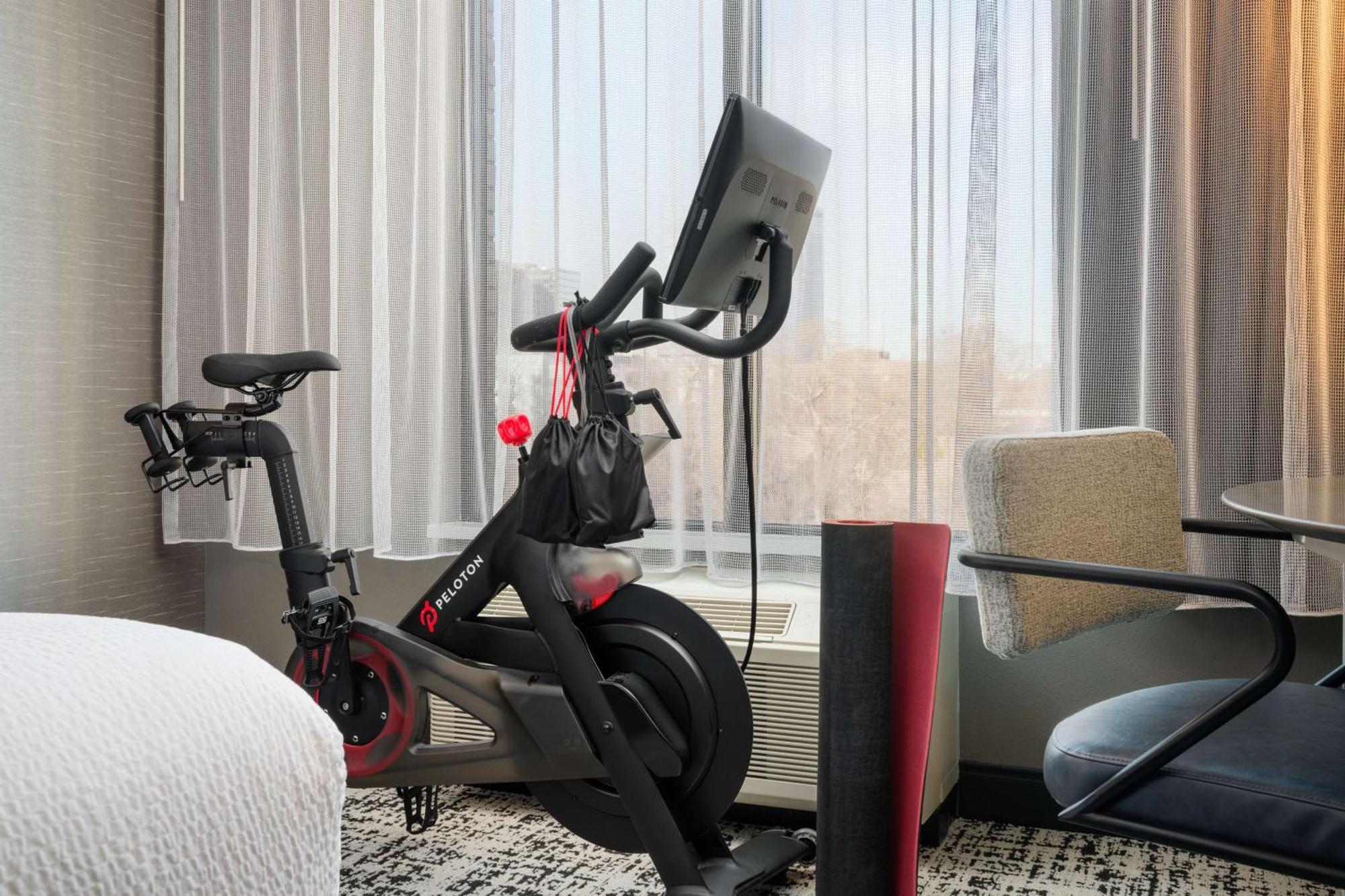 Tempo By Hilton Raleigh Downtown Hotel Bagian luar foto
