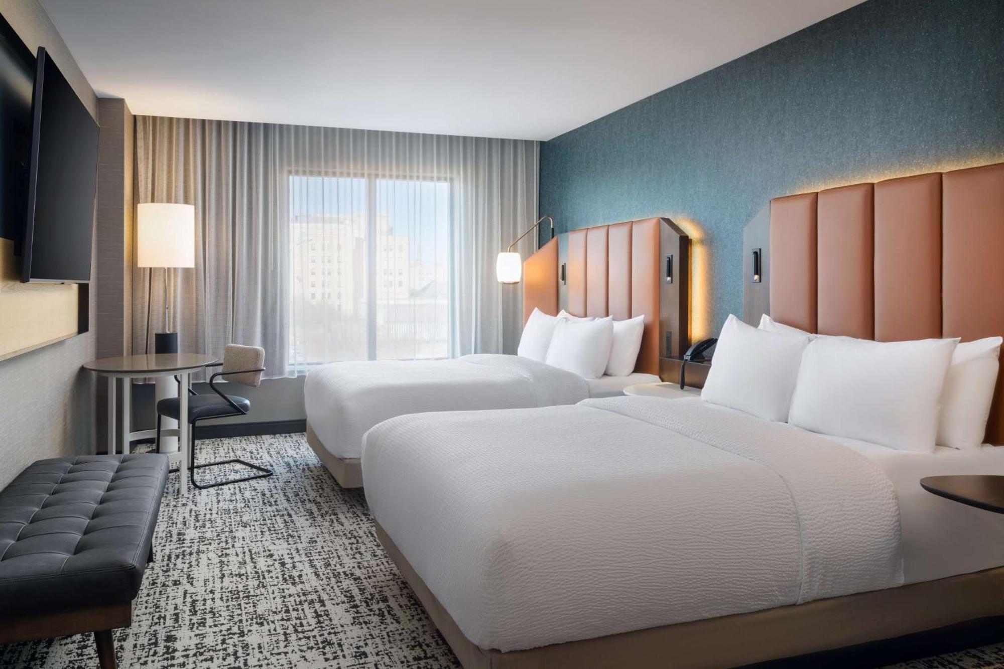 Tempo By Hilton Raleigh Downtown Hotel Bagian luar foto